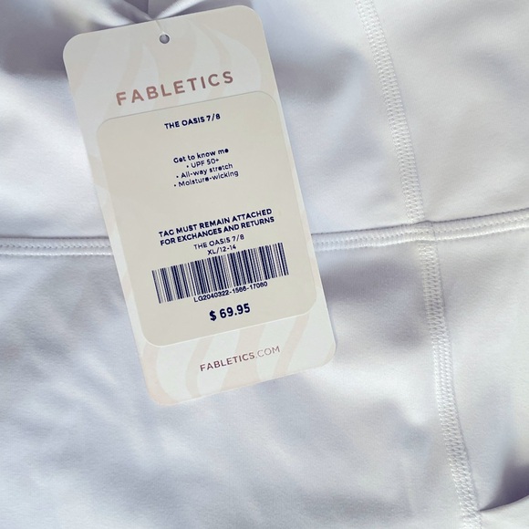 Brand New Fabletics work out set. Tags still attached. XL both top and bottom - Picture 2 of 6